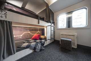 Хостелы Metro Hostel Киев Одноместный номер с собственной ванной комнатой-3